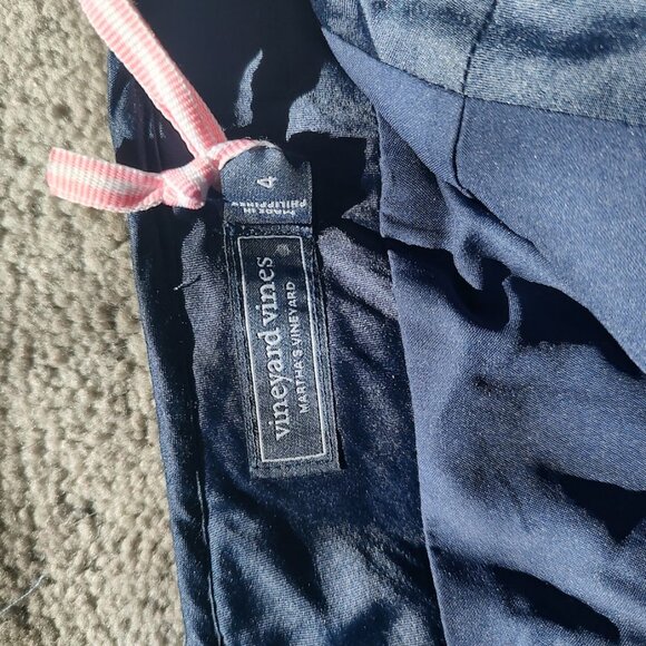 NWT Vineyard Vines Sequin Pants Size 4 - Picture 3 of 3